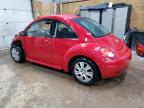 VOLKSWAGEN NEW BEETLE снимка