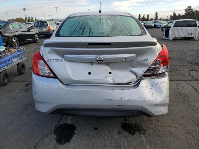 VIN 3N1CN7AP3JL807137 2018 NISSAN VERSA no.6