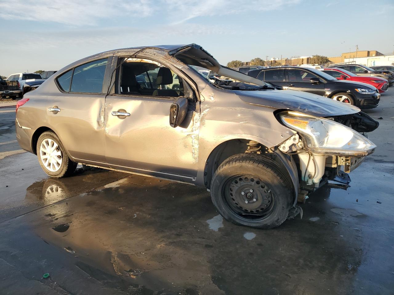 Lot #2921669599 2015 NISSAN VERSA S