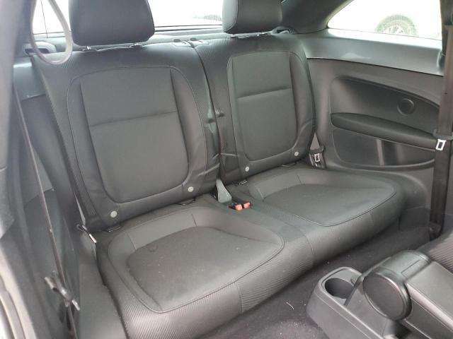 2016 VOLKSWAGEN BEETLE SE 3VWJ07AT9GM613440