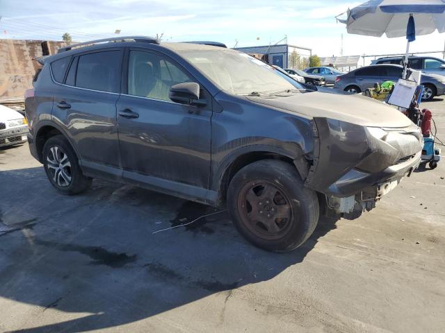 VIN JTMBFREV7HJ711331 2017 Toyota RAV4, LE no.4