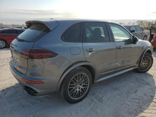 VIN WP1AD2A27GLA77069 2016 PORSCHE CAYENNE no.3