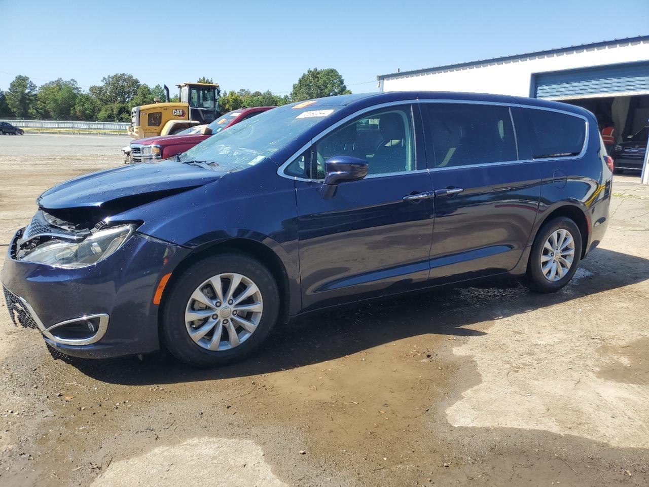 Chrysler Pacifica 2018 RU