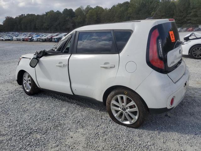 KIA SOUL + 2017 white  gas KNDJP3A57H7424516 photo #3