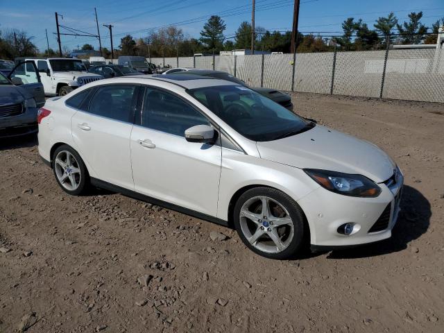 VIN 1FADP3J24DL120585 2013 Ford Focus, Titanium no.4