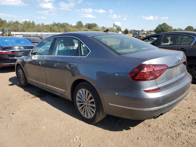 2017 VOLKSWAGEN PASSAT SE - 1VWBT7A33HC036239