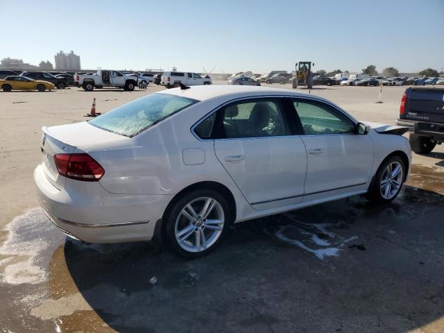 VIN 1VWCV7A39FC095694 2015 Volkswagen Passat, Sel no.3