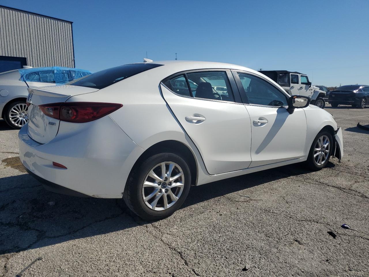 Lot #2928646784 2014 MAZDA 3 GRAND TO