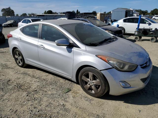 VIN KMHDH4AE3DU983696 2013 Hyundai Elantra, Gls no.4