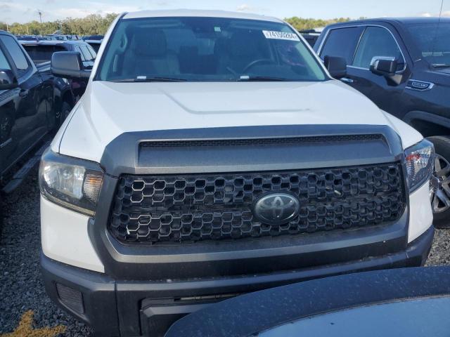 VIN 5TFRM5F17JX123912 2018 Toyota Tundra, Double Ca... no.5