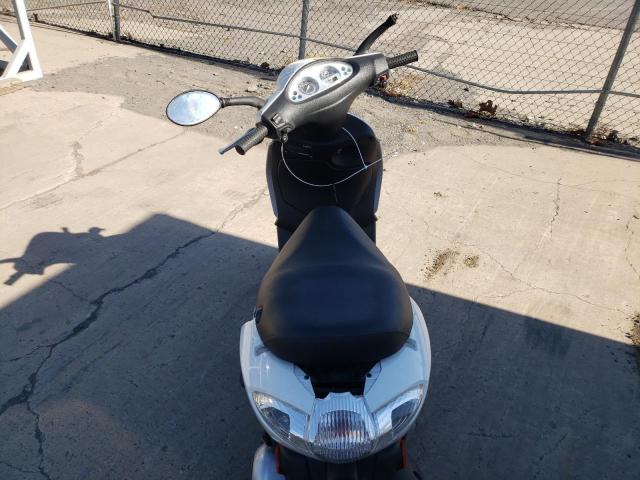 2010 PIAGGIO MOTORCYCLE ZAPM578FXA4000102