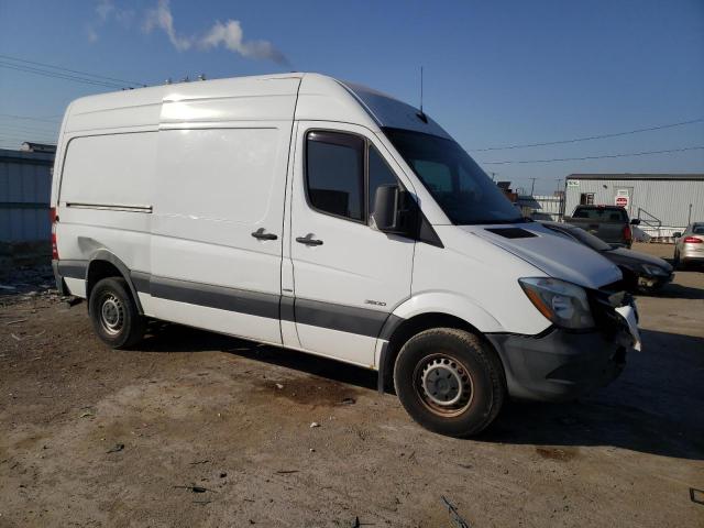 VIN WD3PE7DC4E5863093 2014 MERCEDES-BENZ SPRINTER no.4