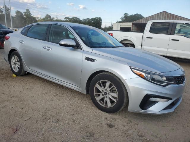 VIN 5XXGT4L32KG284574 2019 KIA Optima, LX no.4