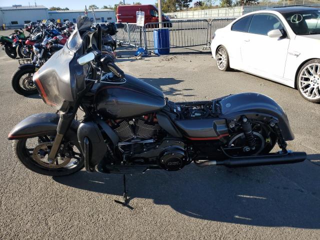 2018 HARLEY-DAVIDSON FLHXSE CVO 1HD1PXL19JB953663