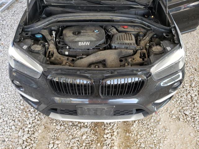 VIN WBXHT3C3XJ5K28175 2018 BMW X1 no.12