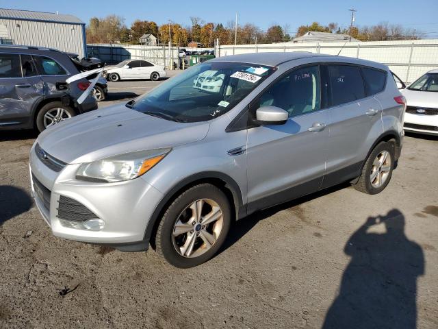 VIN 1FMCU9GX4GUA88090 2016 Ford Escape, SE no.1