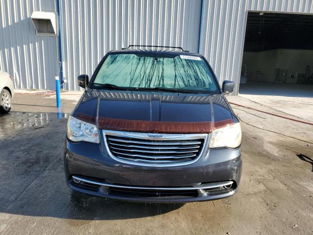 VIN 2C4RC1BG3DR801628 2013 Chrysler Town and Countr... no.5