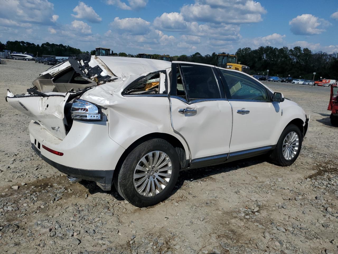 Lot #2902510938 2015 LINCOLN MKX