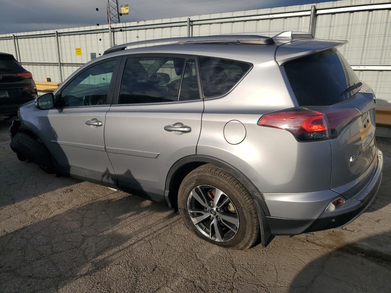 Lot #2938222517 2017 TOYOTA RAV4 XLE