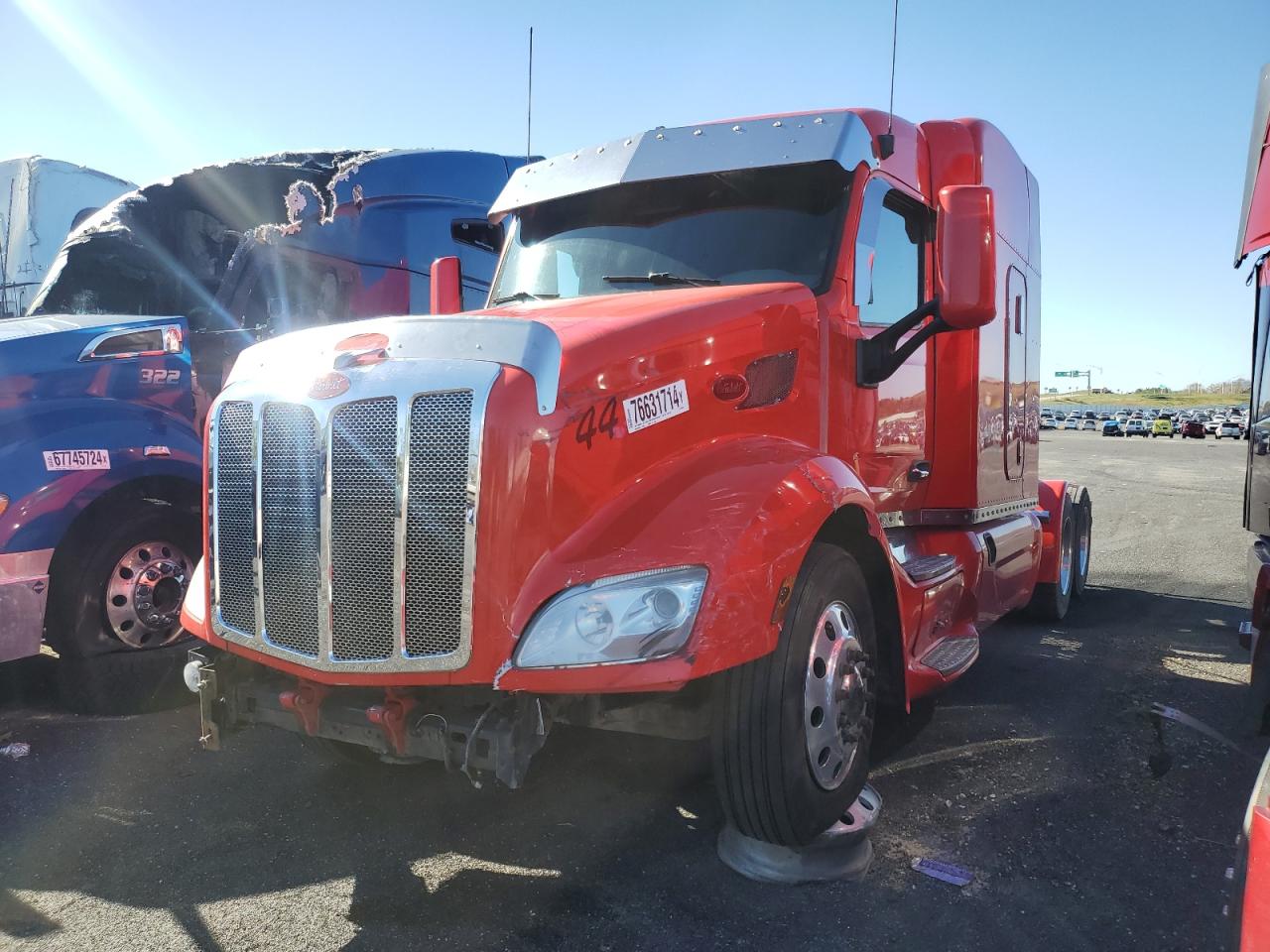 Lot #2936012816 2014 PETERBILT 579