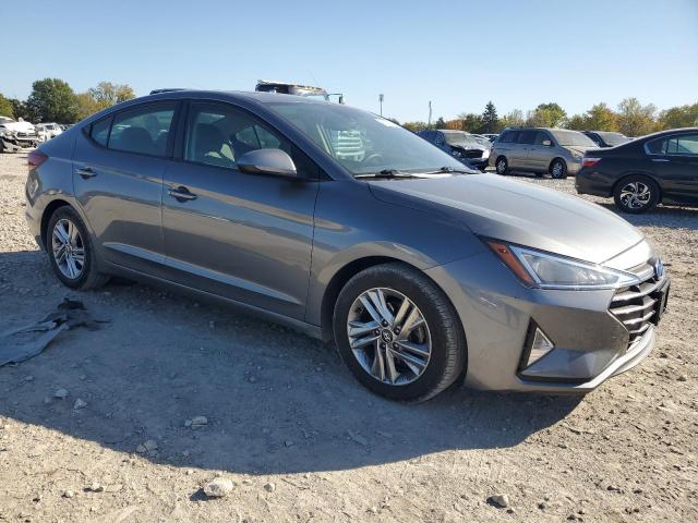 2019 HYUNDAI ELANTRA SE - KMHD84LF0KU804789