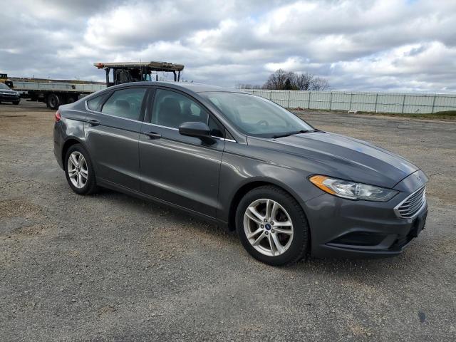 VIN 3FA6P0H78JR177958 2018 Ford Fusion, SE no.4