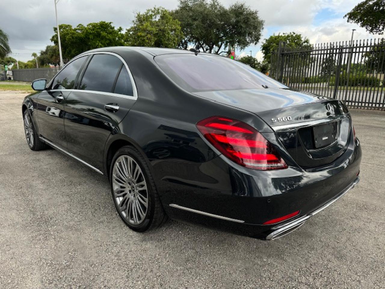 Lot #2890091311 2020 MERCEDES-BENZ S 560