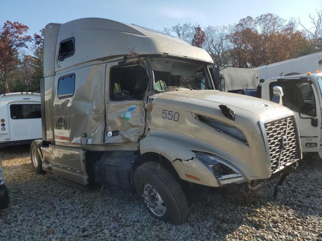 2020 VOLVO VN VNL 4V4NC9EH6LN221906