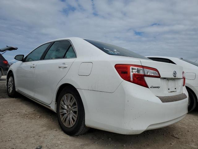 VIN 4T4BF1FK1ER385544 2014 Toyota Camry, L no.2