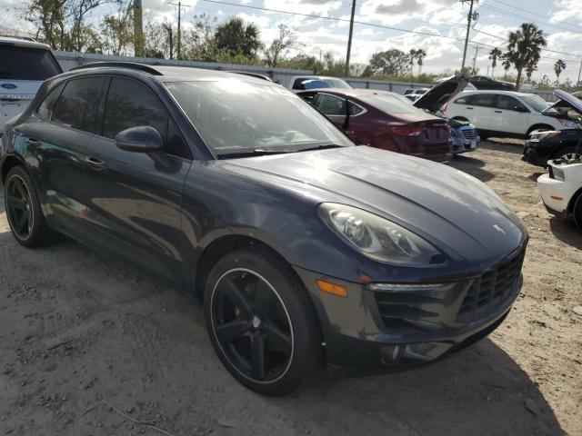 VIN WP1AA2A52JLB00378 2018 Porsche Macan no.4