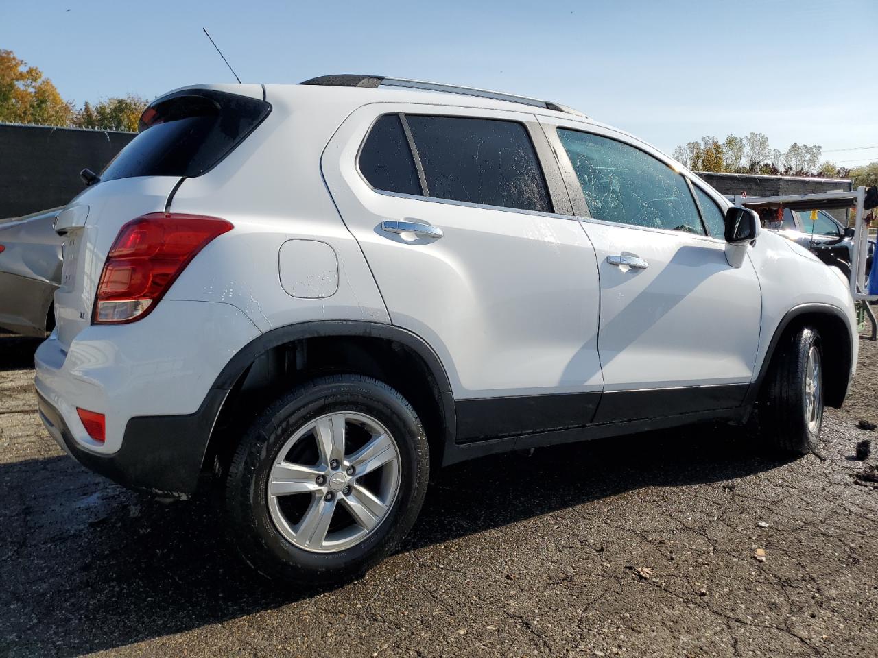 Lot #2969934980 2020 CHEVROLET TRAX 1LT