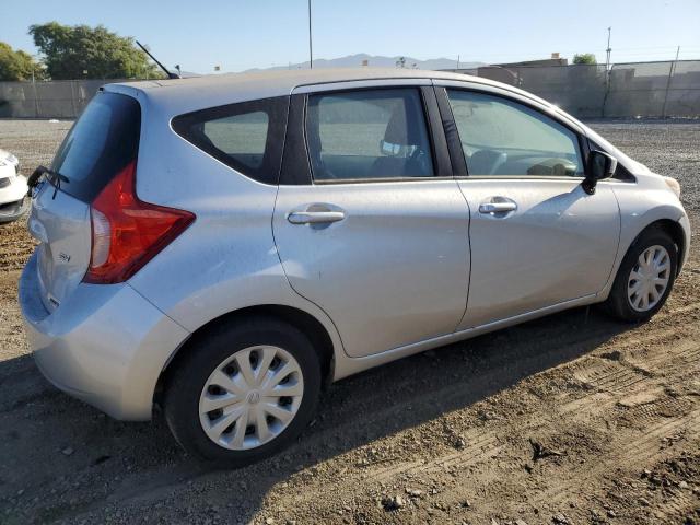 NISSAN VERSA NOTE 2015 silver hatchbac gas 3N1CE2CP3FL412916 photo #4