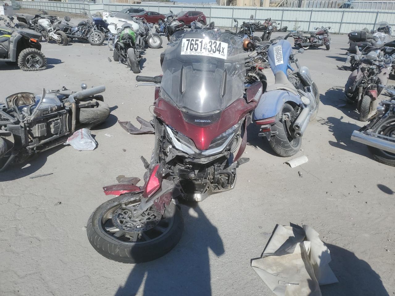 Lot #2928944769 2018 HONDA GL1800