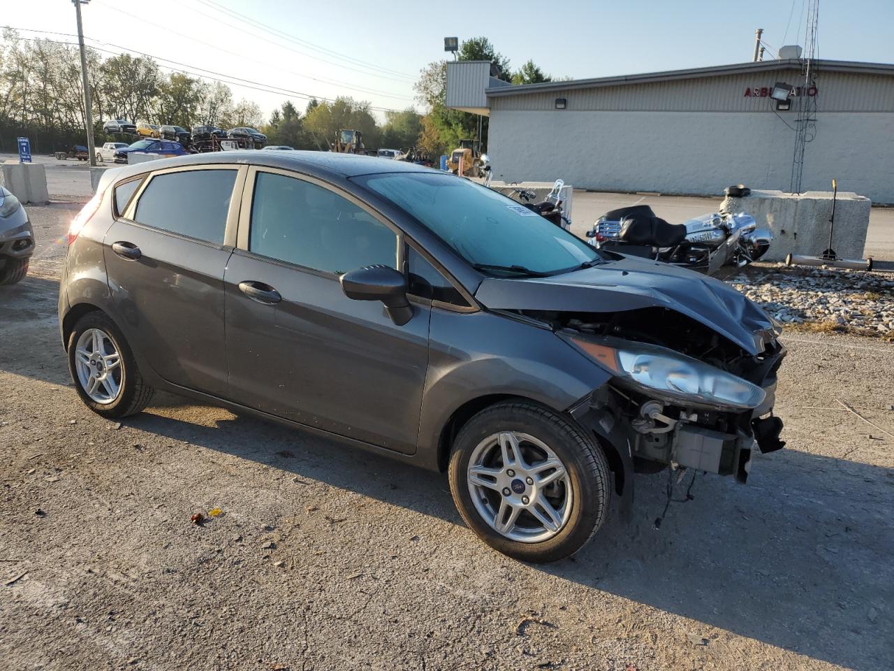 Lot #2945585079 2017 FORD FIESTA SE