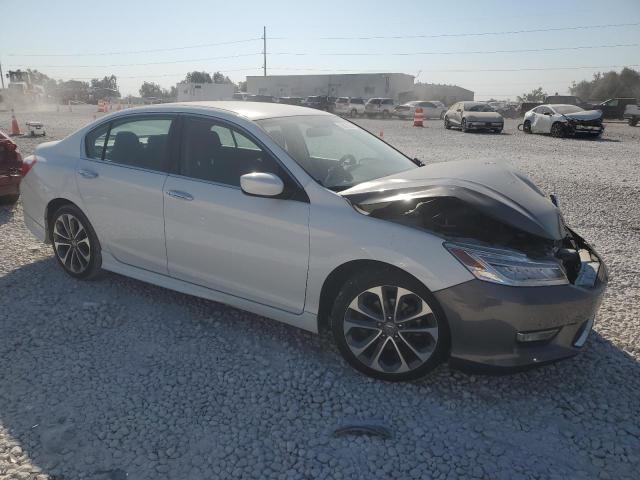 VIN 1HGCR2F58FA275427 2015 Honda Accord, Sport no.4