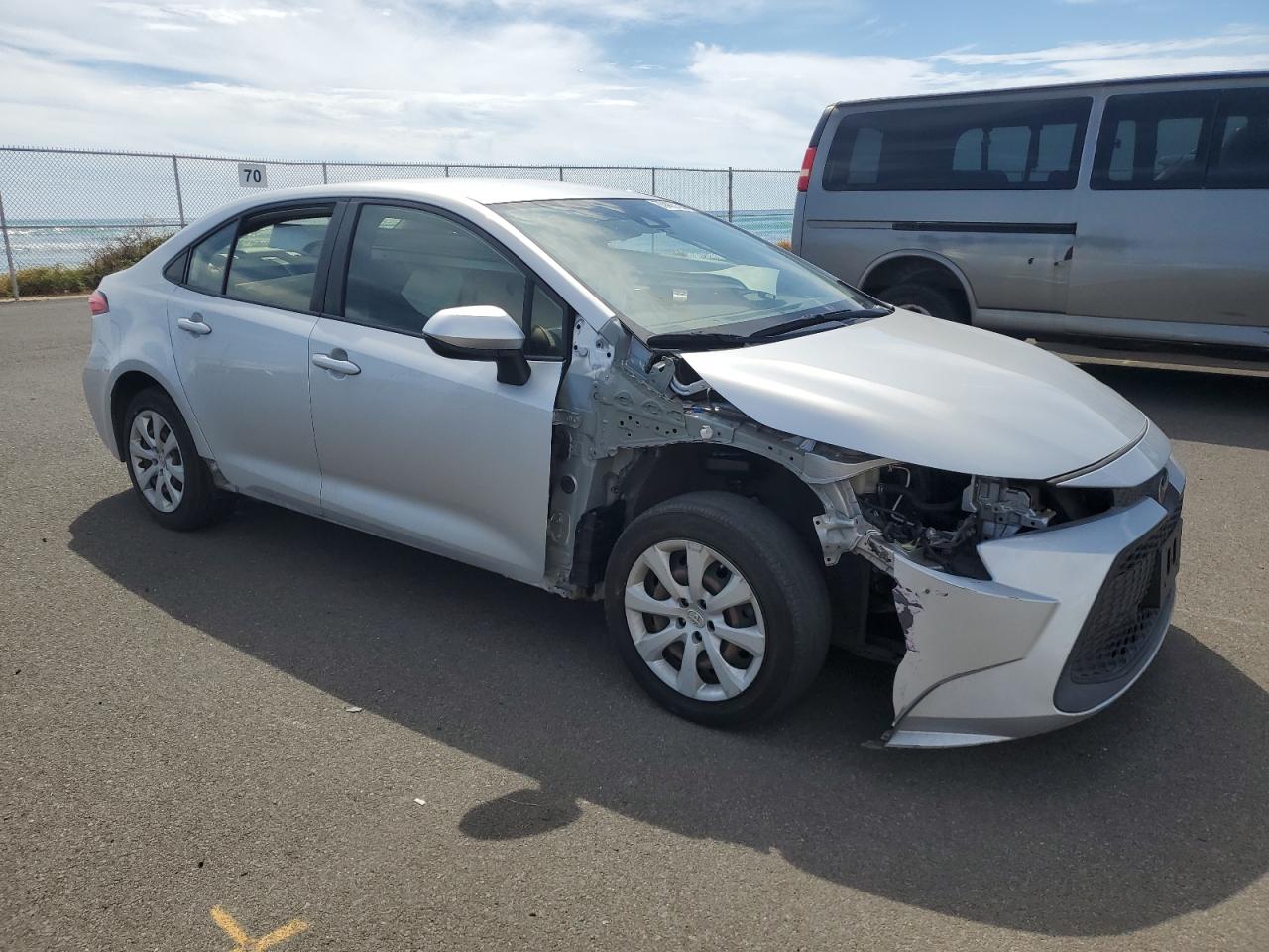 Lot #2921950617 2020 TOYOTA COROLLA LE