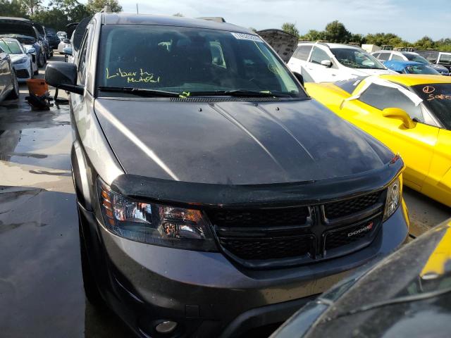 VIN 3C4PDCBB4KT835544 2019 Dodge Journey, SE no.5