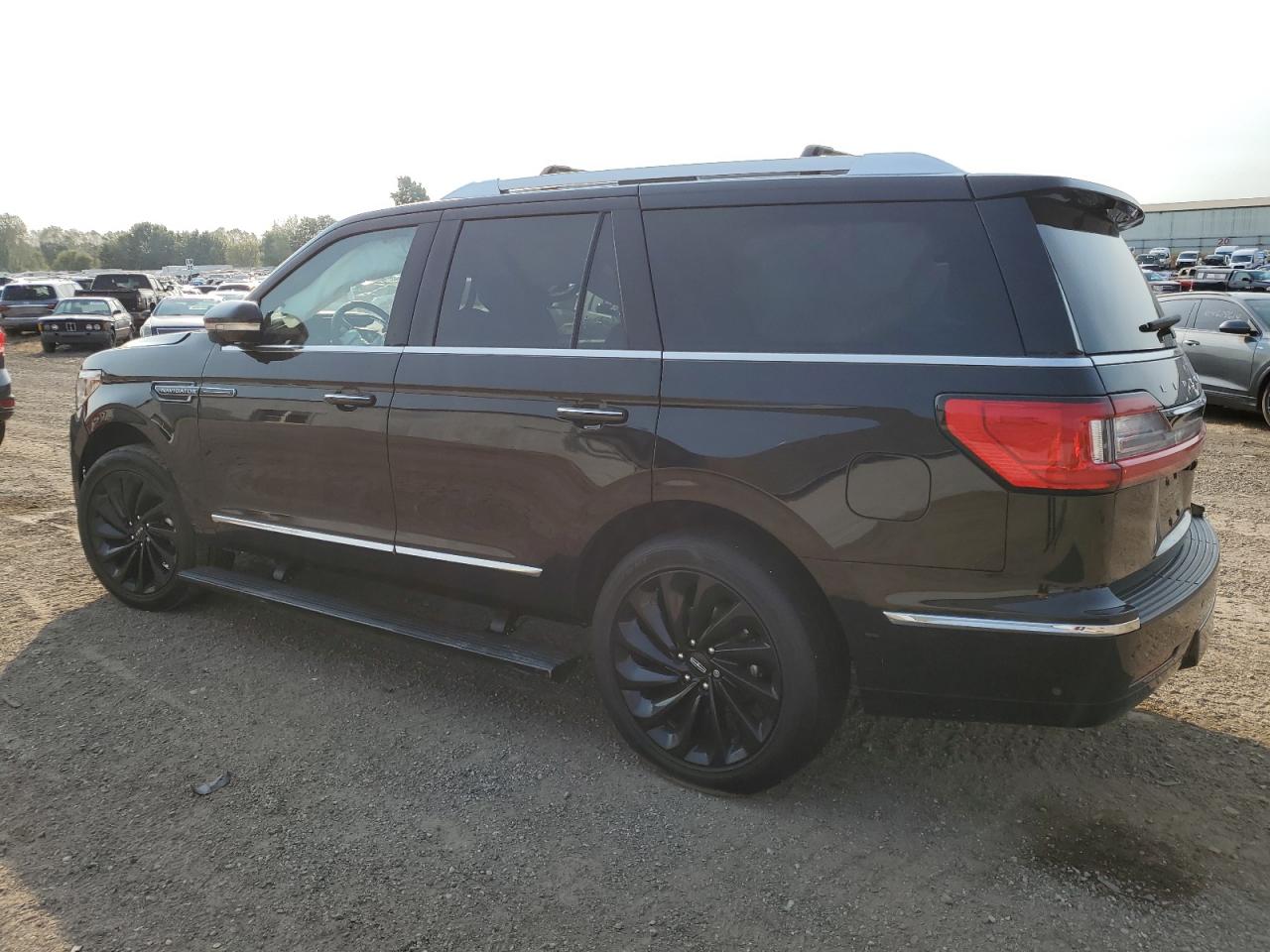 Lot #3033354810 2020 LINCOLN NAVIGATOR