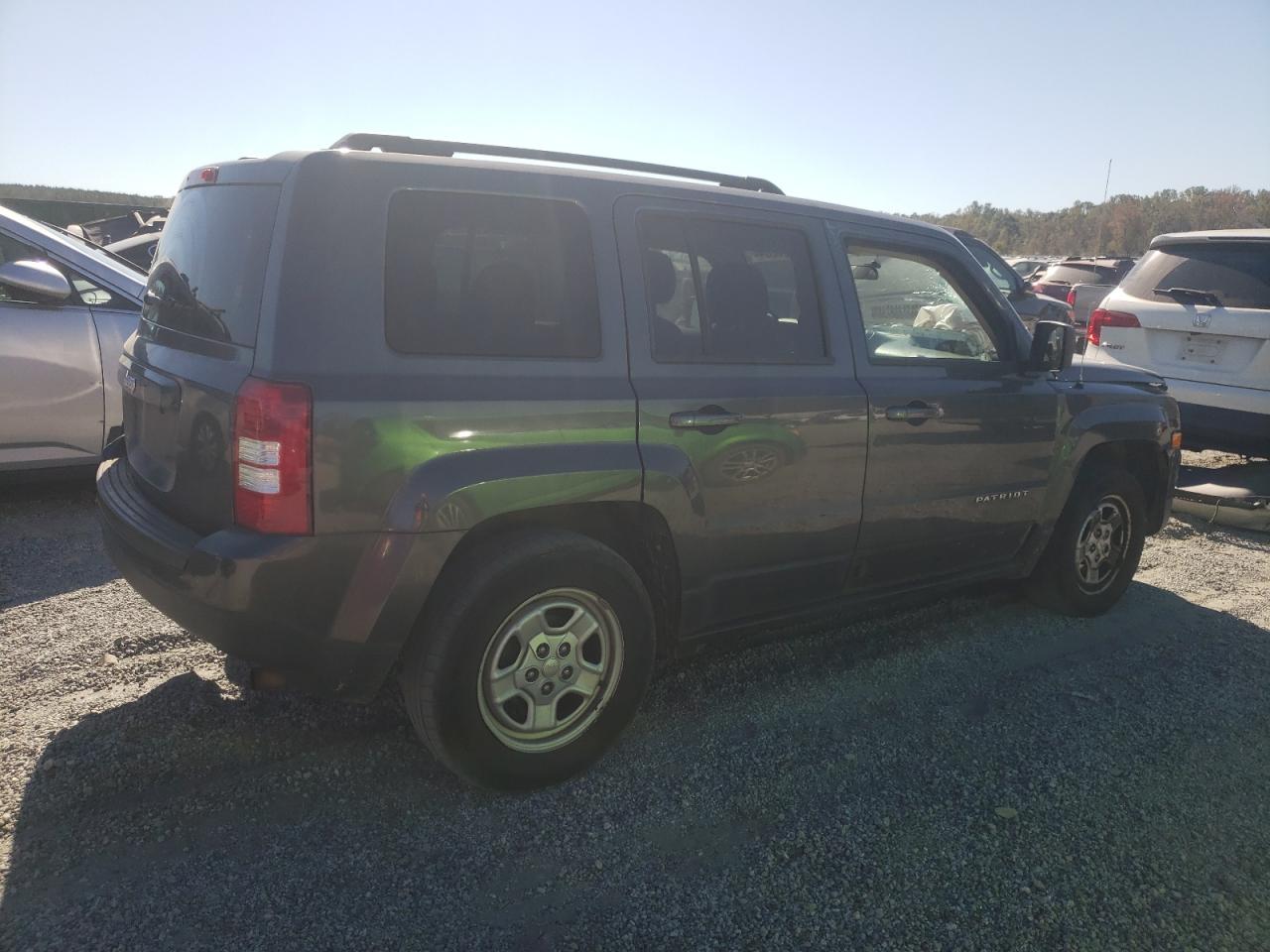 Lot #2919433408 2015 JEEP PATRIOT SP