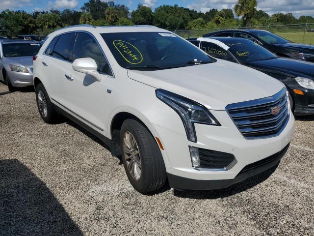 VIN 1GYKNCRS8KZ134618 2019 Cadillac XT5, Luxury no.4