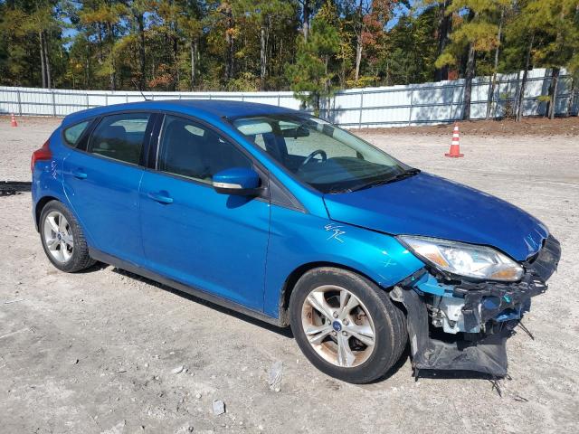 VIN 1FADP3K21EL126571 2014 Ford Focus, SE no.4