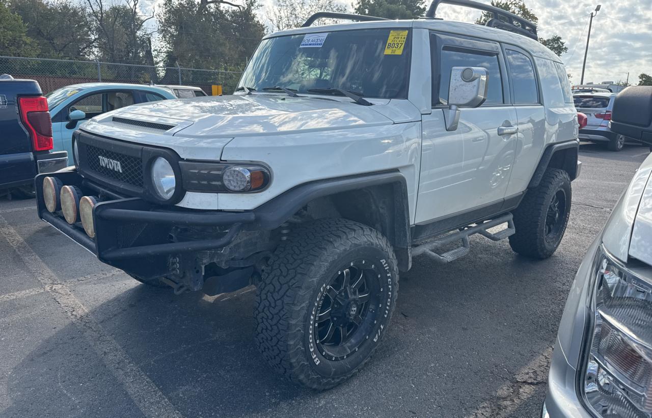 Lot #2923642569 2014 TOYOTA FJ CRUISER