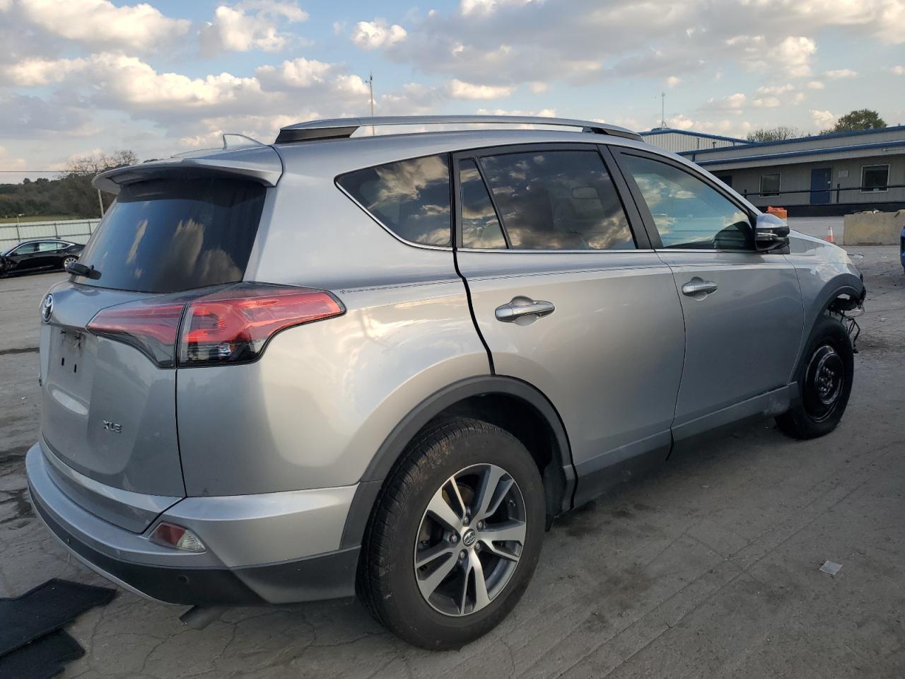 Lot #2928626796 2017 TOYOTA RAV4 XLE