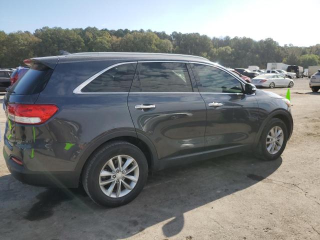 VIN 5XYPG4A30GG052968 2016 KIA Sorento, LX no.3