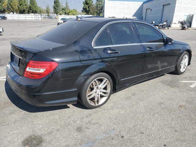 VIN WDDGF4HB5DR300683 2013 Mercedes-Benz C-Class, 250 no.3