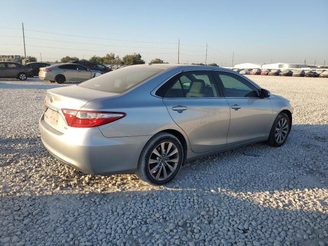 VIN 4T1BF1FK0FU947932 2015 Toyota Camry, LE no.3