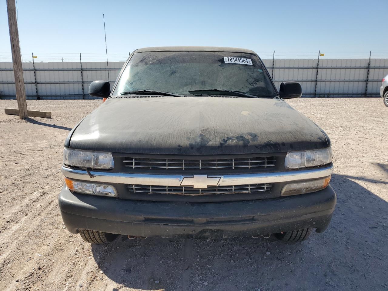 Lot #2974836109 2000 CHEVROLET 1500 SILVE