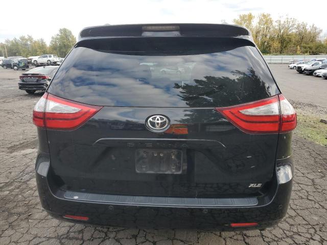 2016 TOYOTA SIENNA XLE - 5TDYK3DC6GS733809