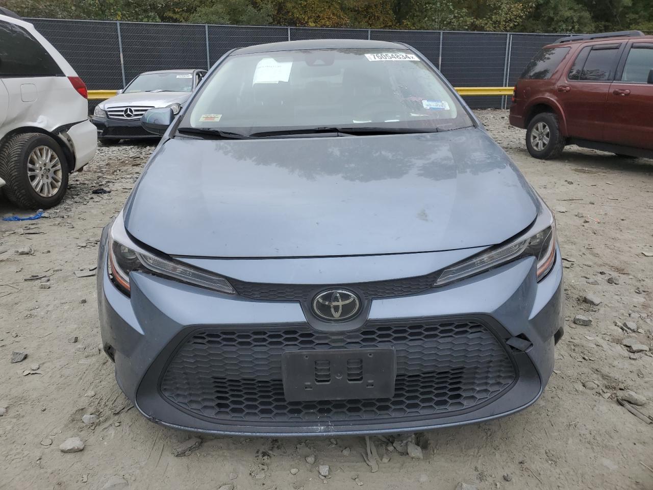 Lot #2943121461 2020 TOYOTA COROLLA LE