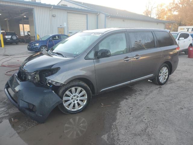 VIN 5TDDK3DC8DS069684 2013 Toyota Sienna, Xle no.1